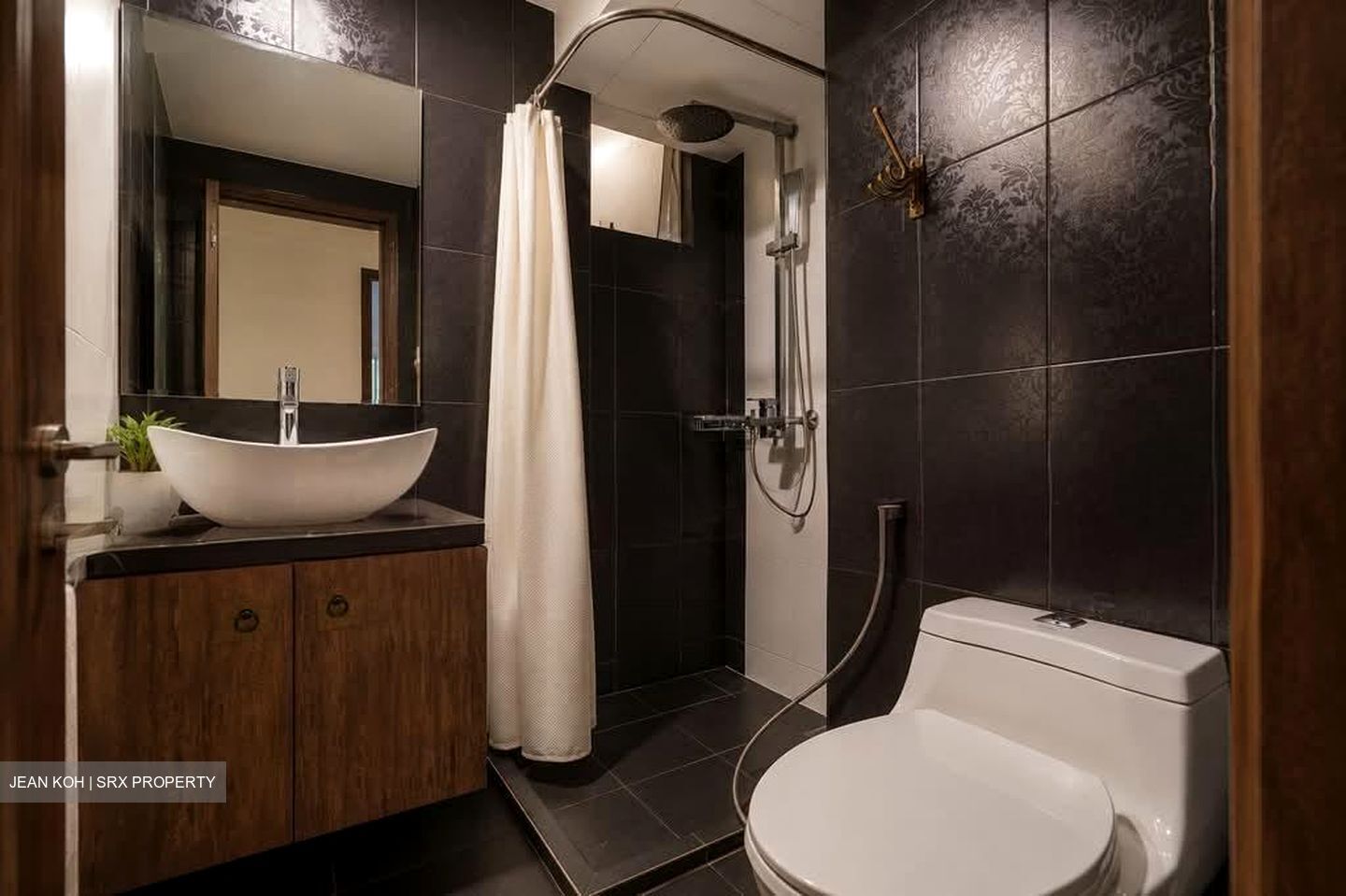 Castle Green (D26), Condominium #601006211
